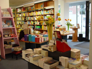 https://www.yelp.com/biz/buchhandlung-sch%C3%B6ningh-m%C3%BCnster