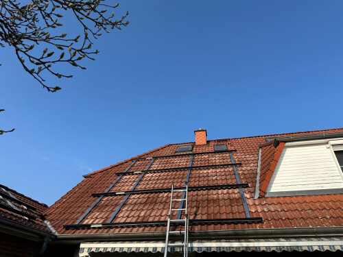 Photovoltaikanlage Solar Hertz.jpg
