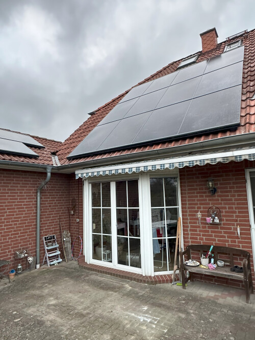 Solaranlage Solarhertz.jpeg