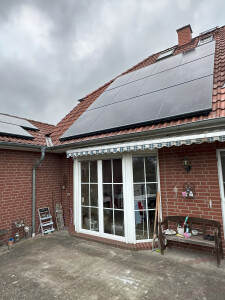 Solaranlage Solarhertz.jpeg