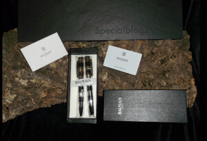 Erstklassige Geschenkideen von Namhaften Herstellern.