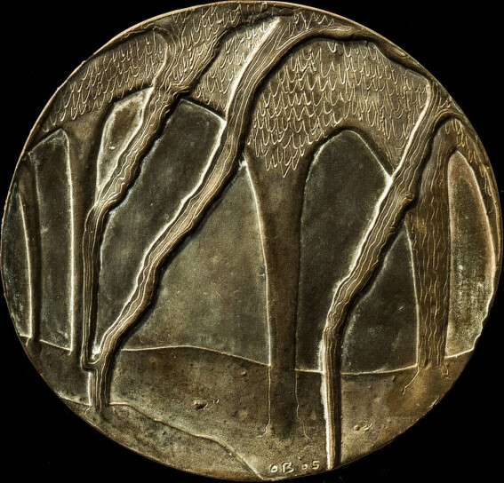 Friedrich Brenner, Zauberwald, 2005. Märchenhaft fließende Baumformen. Bronze, Dm. 139/142,5 mm