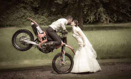 BrautpaarShooting mit Enduro