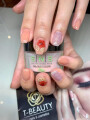 Bild: T-Beauty Nails & Cosmetics in Regensburg