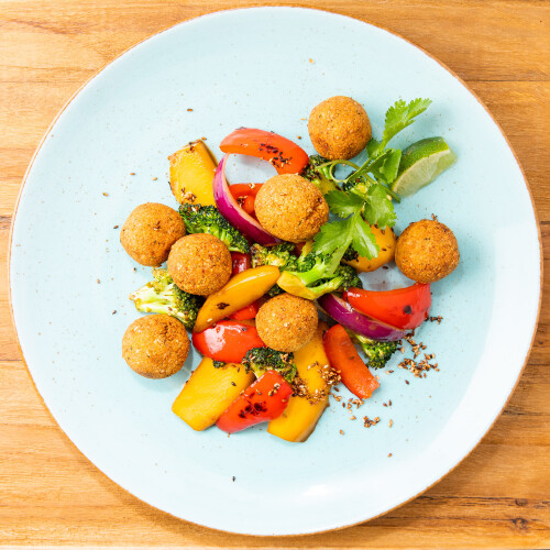 Sesam Falafel Mango Paprika Brokkoli