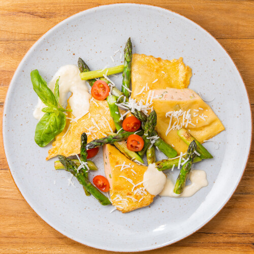 Agnolotti Lachs Spargel