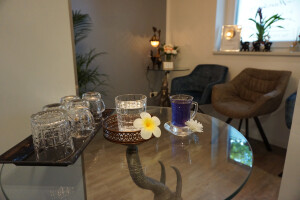 Warte- und Ausklingbereich