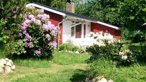 kleine gemütliche Häuser mit Garten