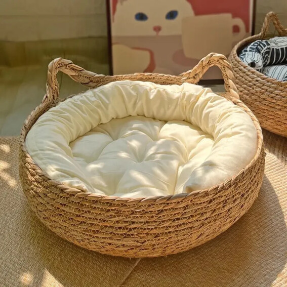 TRENDMOPS INAMORA - Rundes Katzenbett aus geflochtenem Rattan mit Kuschelkissen.