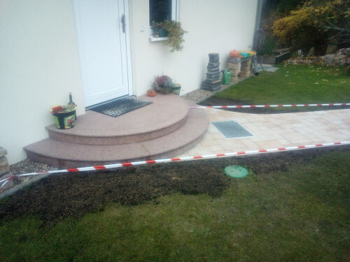 Herstellung Eingangspodest mit Granit