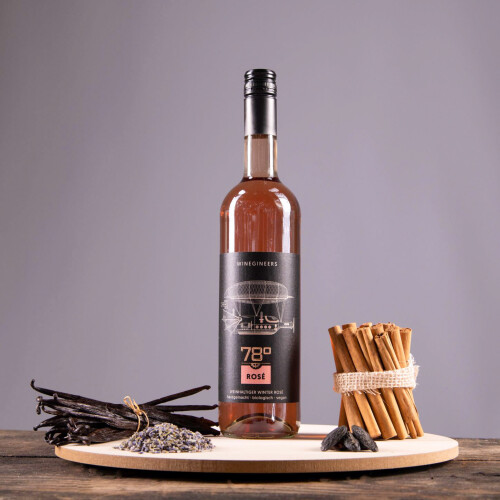 Veganer Rosè Glühwein.jpg