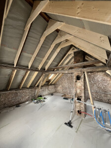 Dachausbau Malecka.JPEG